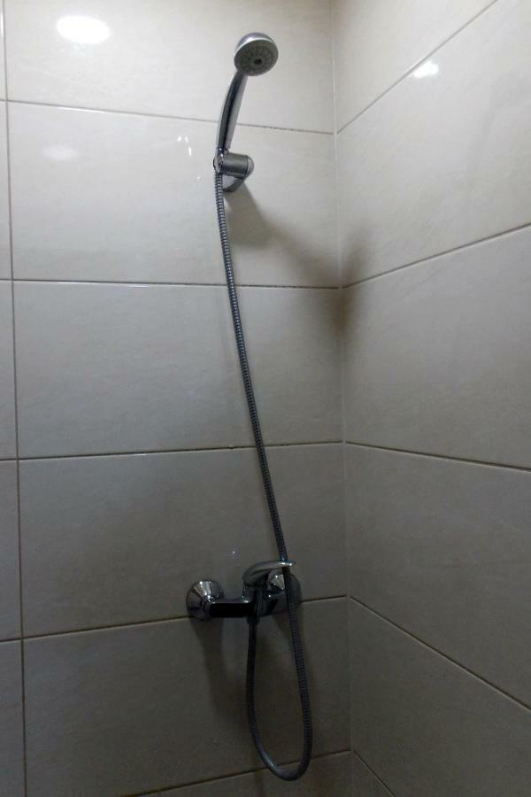 Compact Studio In The City Center Apartment Lviv Luaran gambar